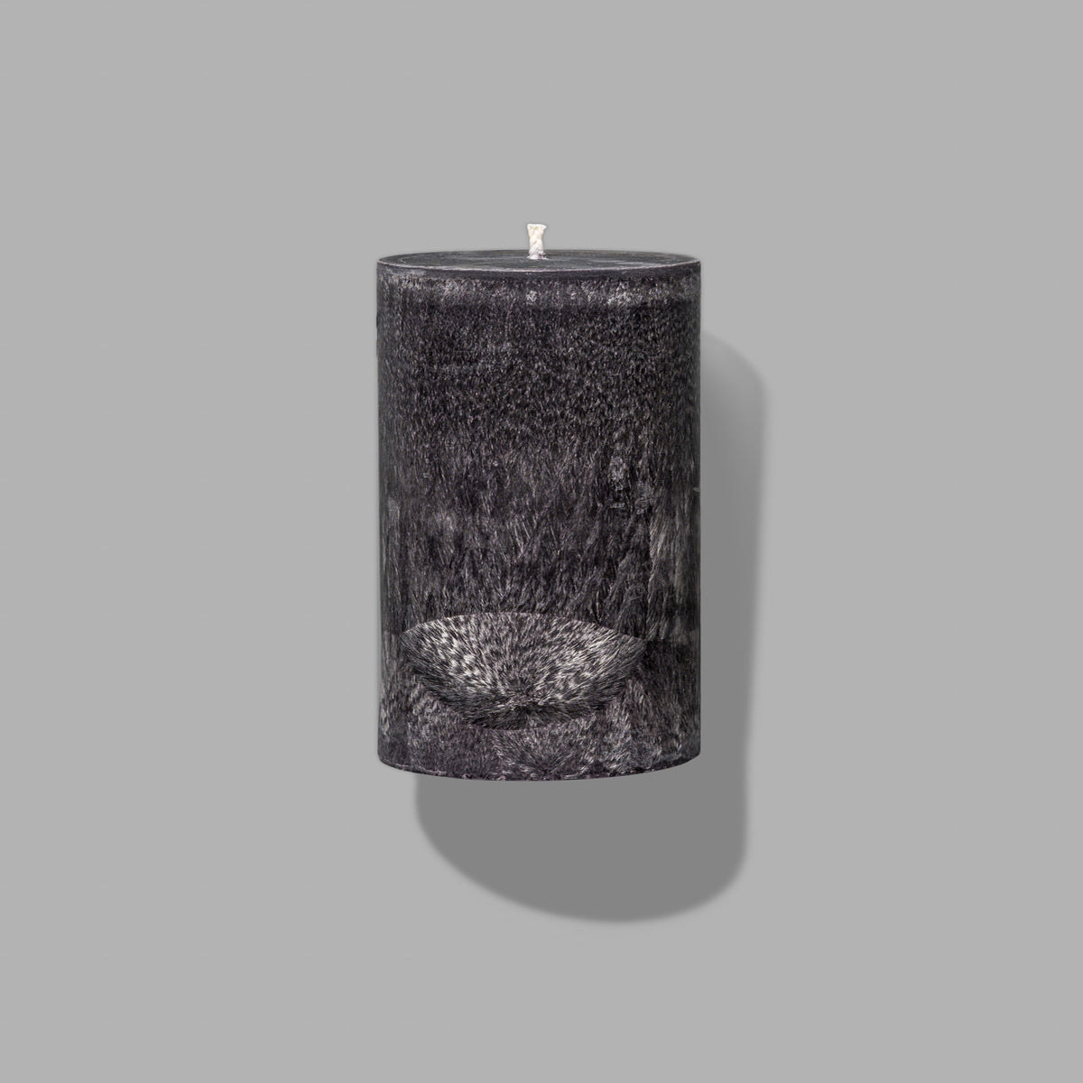 BLACK SAND (apvali) - Natūralaus vaško. Rankų darbo žvakė
